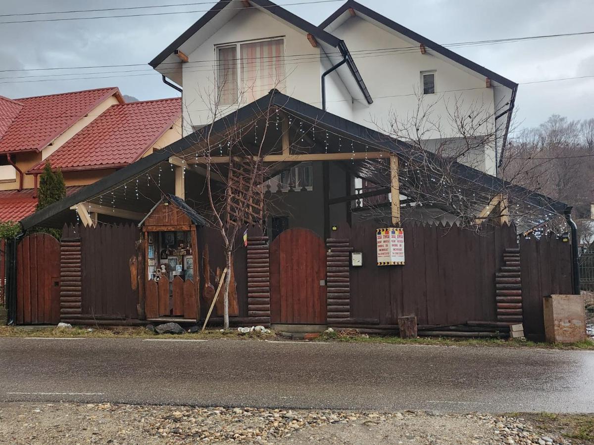 Отель Casa Denisa Vidraru Transfgarasan Capatineni-Ungureni Экстерьер фото
